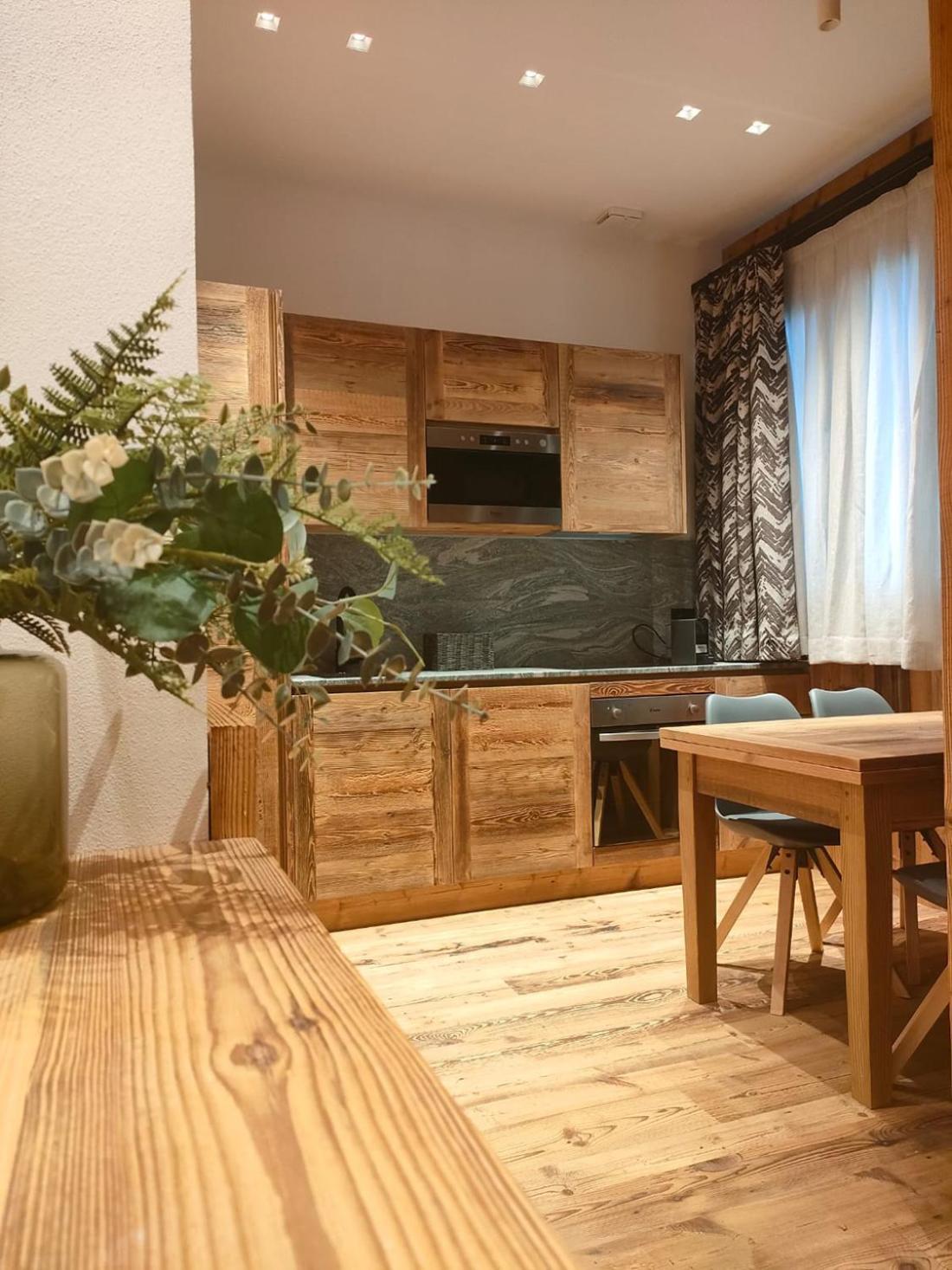 Fior Di Roccia Apartments- In Centro Cervinia, Sauna Privata, Matterhorn Dream Breuil-Cervinia Exterior photo