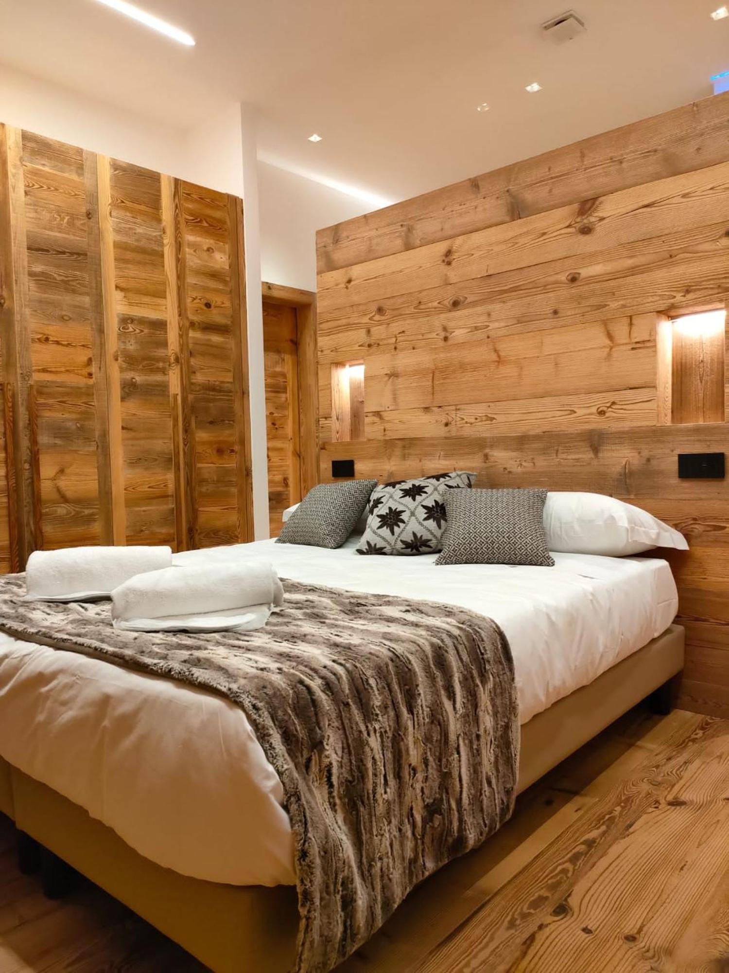 Fior Di Roccia Apartments- In Centro Cervinia, Sauna Privata, Matterhorn Dream Breuil-Cervinia Exterior photo