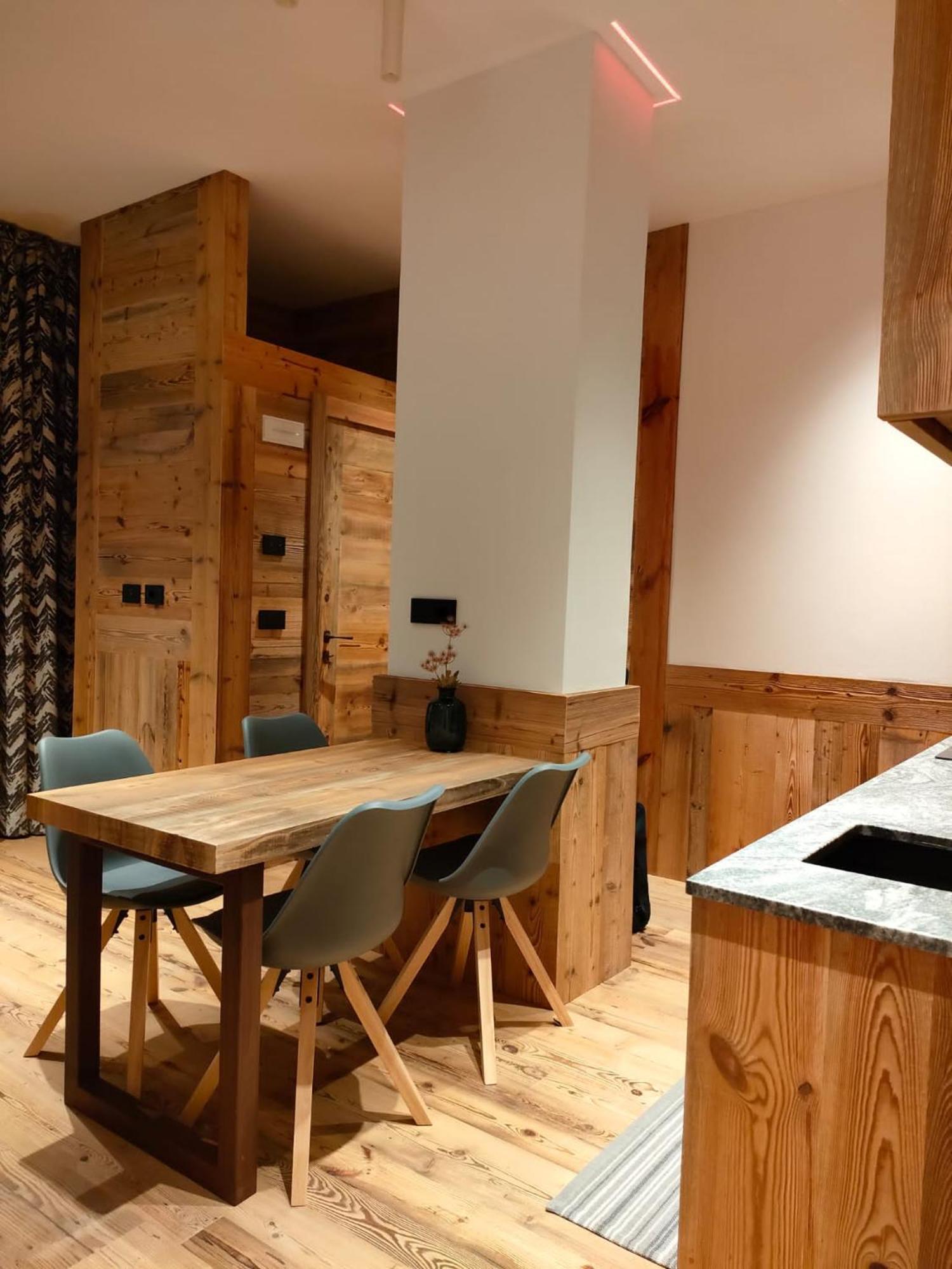 Fior Di Roccia Apartments- In Centro Cervinia, Sauna Privata, Matterhorn Dream Breuil-Cervinia Exterior photo